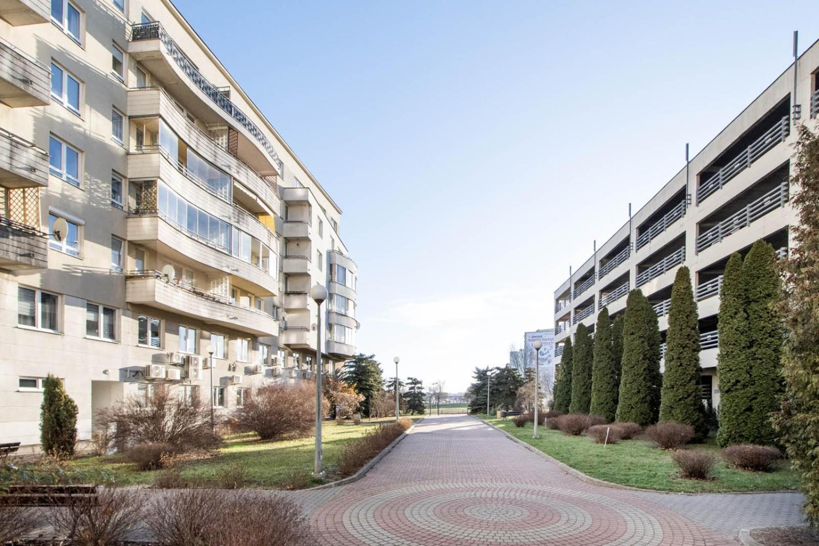 Gama Home Kondratowicza18 Varšava Exteriér fotografie