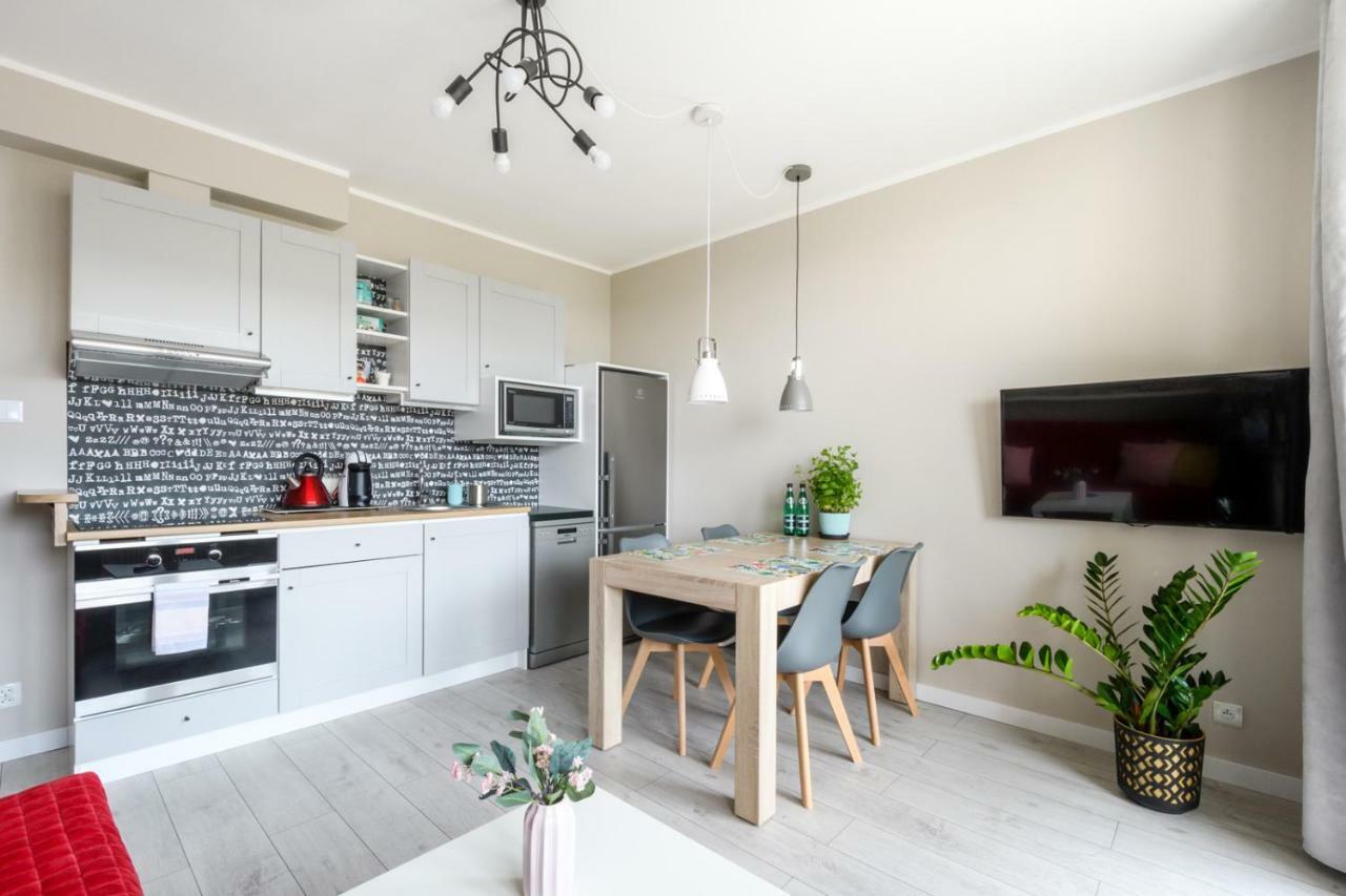 Gama Home Kondratowicza18 Varšava Exteriér fotografie